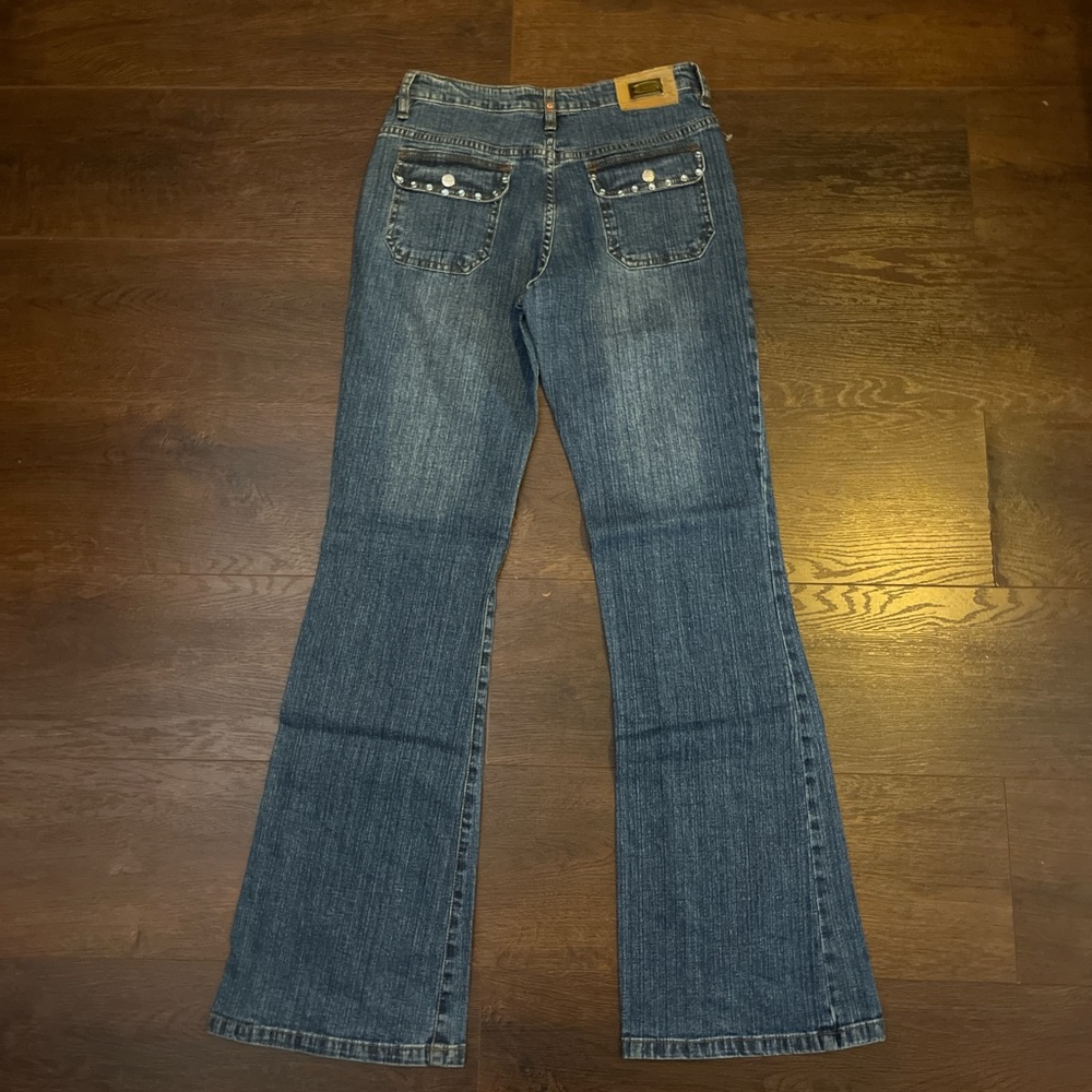 Women’s Vintage Flare Jeans